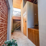 Apartnment 305 Apartnment 305  entrance